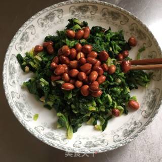 Peanuts Mixed with Spinach recipe