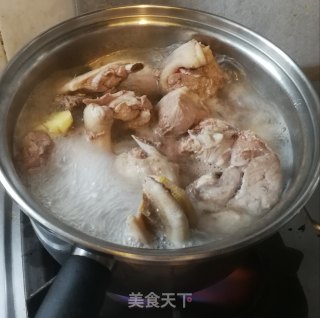 Duck Soup with Bonito and Winter Melon recipe