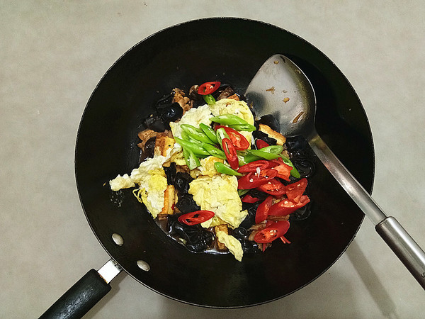 Tofu with Fungus recipe