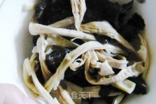 Dried Bamboo Bone Soup recipe