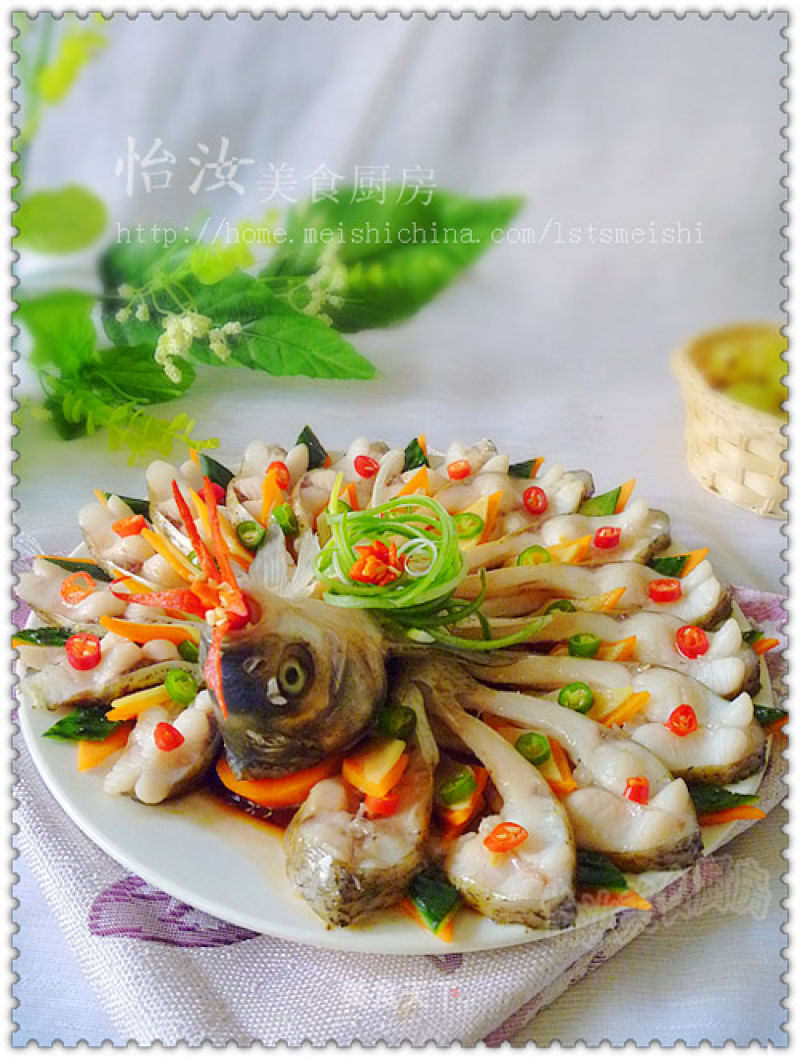 【yiru Private House Festive Banquet Dishes】slightly Changed Steamed Fish---peacock Kaiping Fish recipe