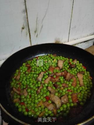 Spicy Pork Belly with Peas recipe