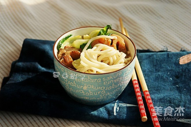 Lotus Root Noodle Soup recipe