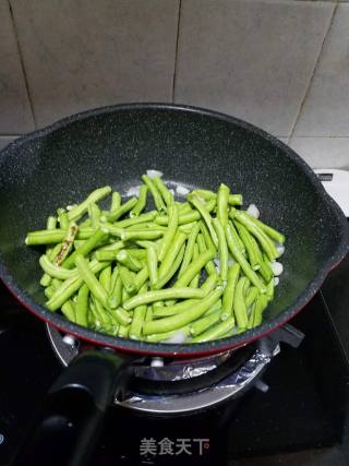 Stir-fried Beans recipe