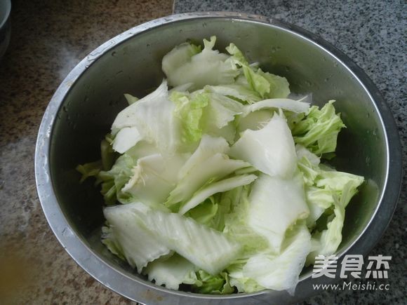 Braised Chinese Cabbage with Meat Sausage recipe