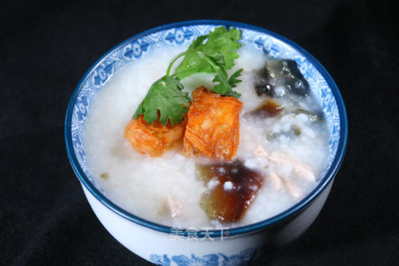 Hong Kong-style Preserved Egg and Lean Meat Porridge recipe