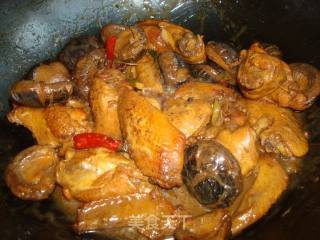 Braised Chicken Wings with Mushrooms recipe