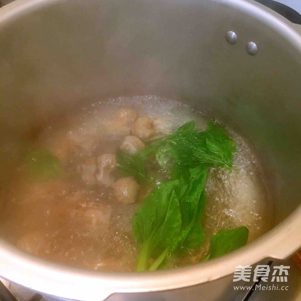 Pork Yan in Chicken Soup recipe