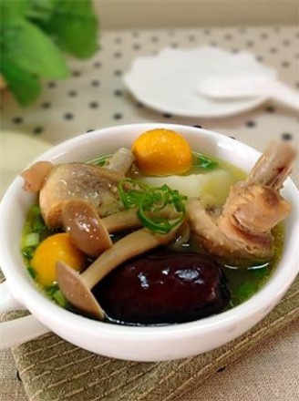 Chicken Soup with Yam, Mushroom and Mushroom