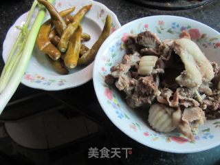 Hot and Sour Pork Head Meat recipe