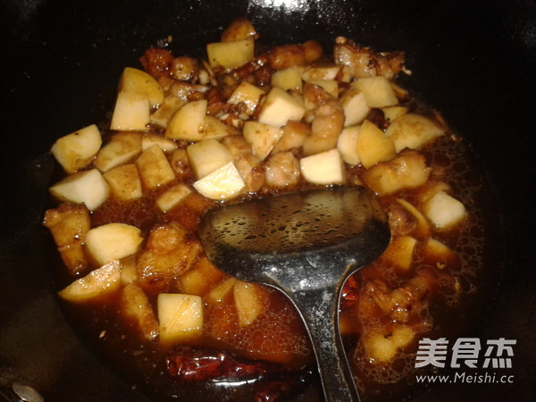 Braised Pork Belly with Potatoes recipe