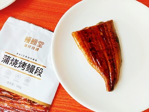 Hand-held Eel Sushi Roll recipe