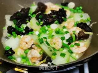 Braised Winter Melon with Shrimp and Fresh Shells recipe