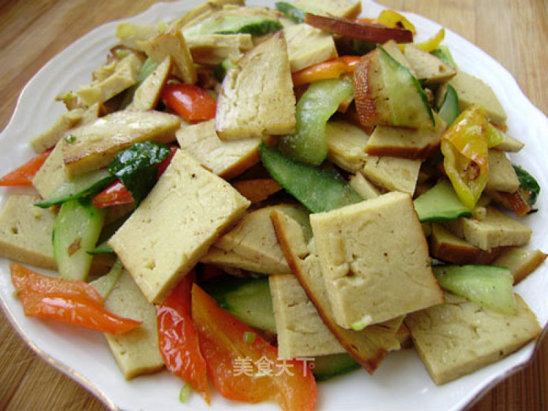 Home Cooking-fried Melon Slices with Vegetarian Chicken and Pepper recipe