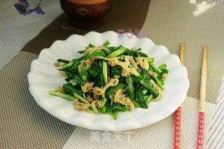 Stir-fried Abalone with Leek recipe