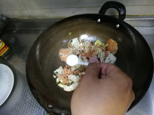 Stir-fried Small Flower Crab recipe