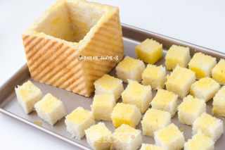 Honey Fruit Thick Toast recipe