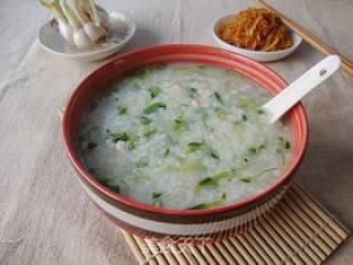 Stomach-warming Porridge----【pea-tip Chicken Porridge】 recipe