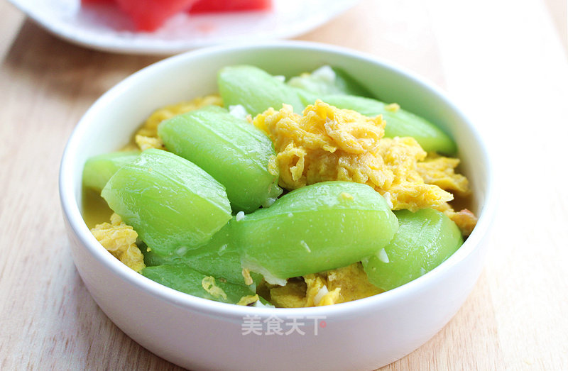 Home Cooking-scrambled Eggs with Loofah recipe
