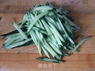 Cucumber and Enoki Mushroom recipe