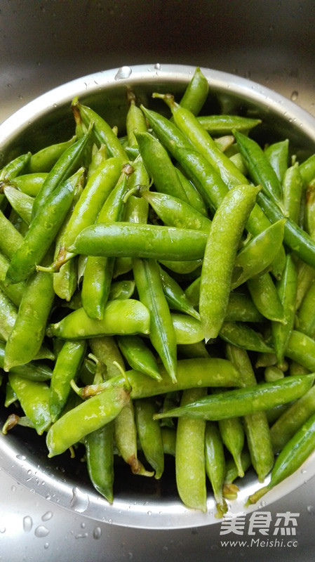 Brine Peas recipe