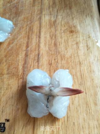 Three Shrimp Worshiping The Moon recipe