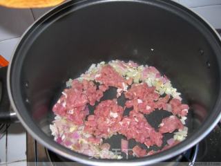 Spaghetti with Tomato Meat Sauce recipe