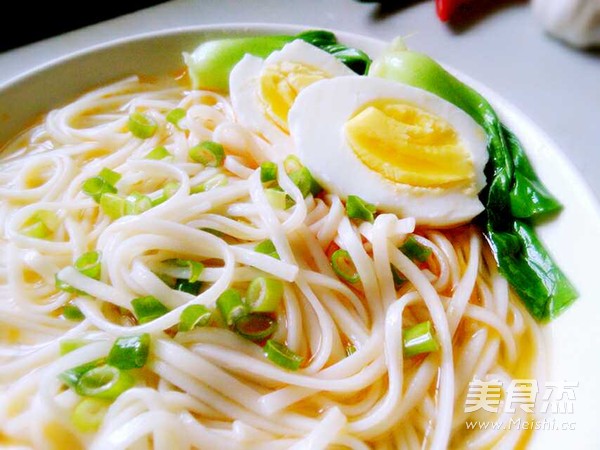 Scallion Egg Noodles recipe