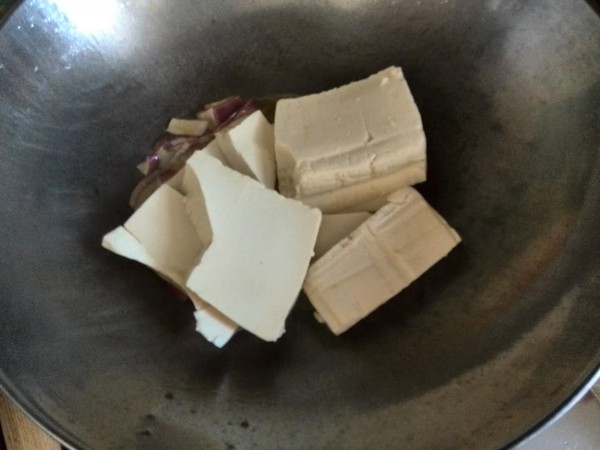 Stir-fried Tofu with Shrimp Skin recipe