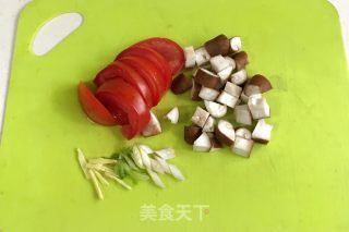 Tomato Mushroom Noodle Soup recipe