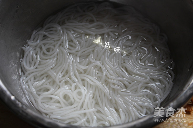 Cold Rice Noodles recipe