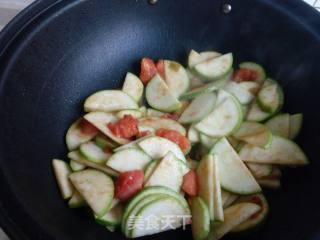 Scrambled Eggs with Cucumber and Tomato recipe