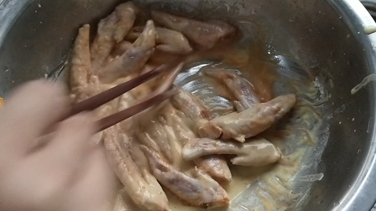 Fragrant Crispy Fried Chicken Wing Tips recipe