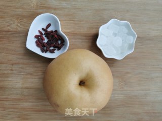 Stewed Golden Pears with Rock Sugar recipe