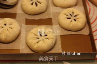 #aca烤明星大赛#flower-shaped Bean Paste Buns recipe