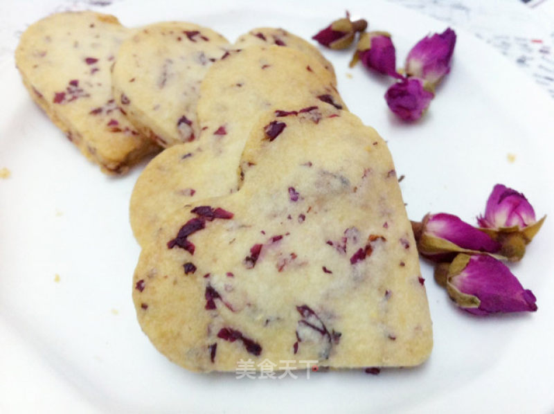 Rose Heart-shaped Biscuits