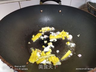 Stir-fried Water Spinach with Corn Kernels and Shrimp Paste recipe