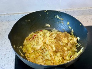 Stir-fried Vermicelli with Sauerkraut (sour and Fresh Neutral) recipe