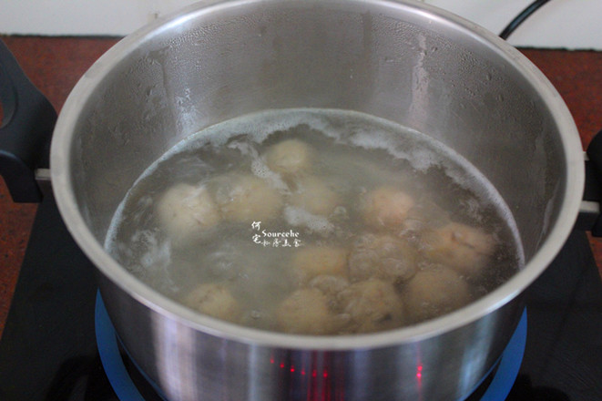 Shrimp, Mushroom and Lotus Root Meatballs recipe