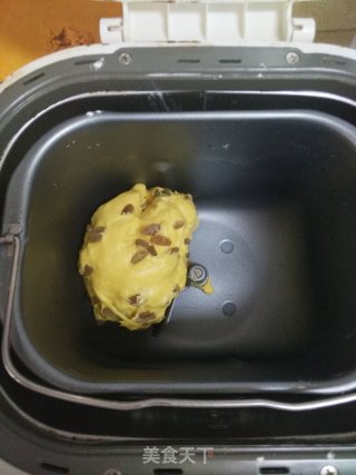 Raisin Buns recipe