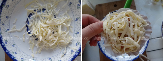 Baked Scallops with Cheese recipe