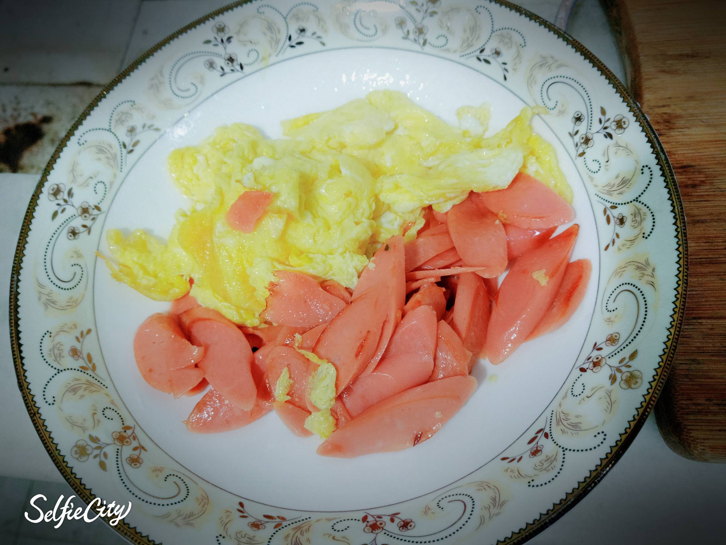 Fried Noodles with Carrot and Egg recipe