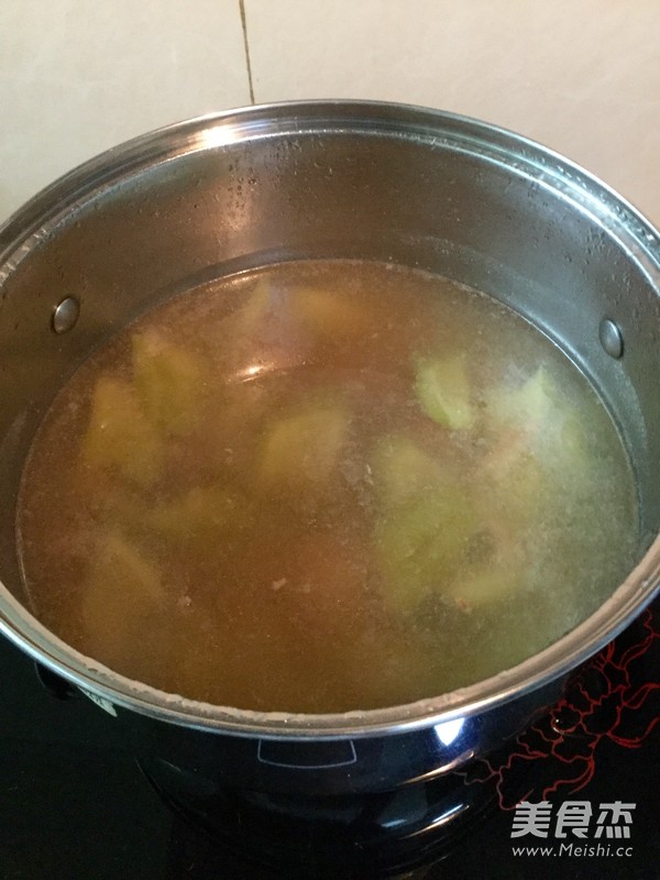 Bitter Gourd Lean Meat Soup recipe