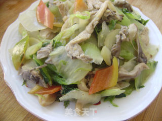 Home Cooking-stir-fried Cabbage with Fresh Mushrooms recipe