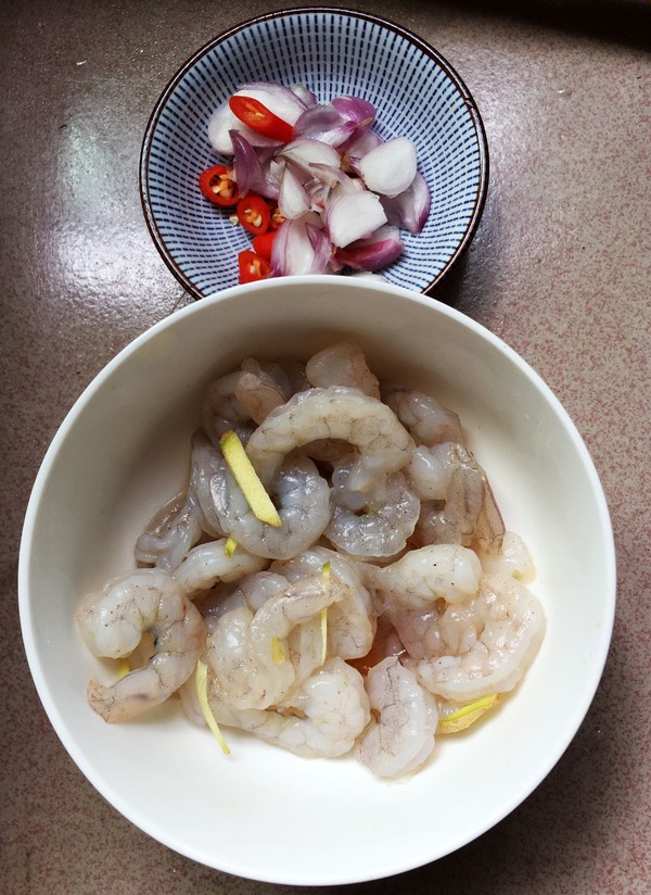 Fried Shrimp with Cucumber recipe
