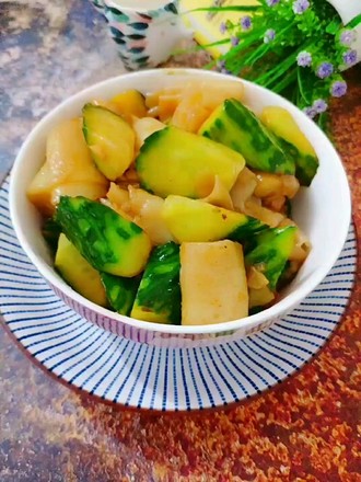 Cucumber Flavored Chee Cheong Fun recipe