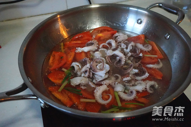 Tomato Cuttlefish Soup recipe