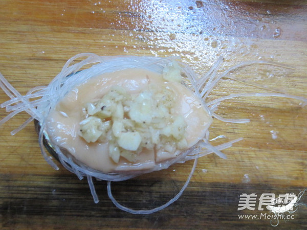 Steamed Fresh Abalone with Garlic recipe