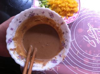 Hot Noodles with Sesame Paste recipe