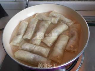 Daylily Meat Spring Rolls recipe